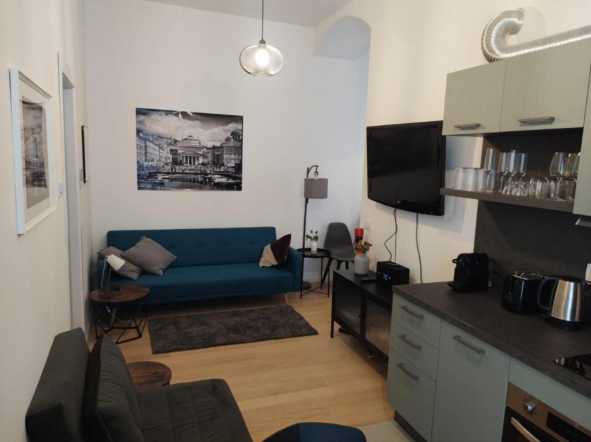 Boutique Apartments Cecilia Τεργέστη Εξωτερικό φωτογραφία