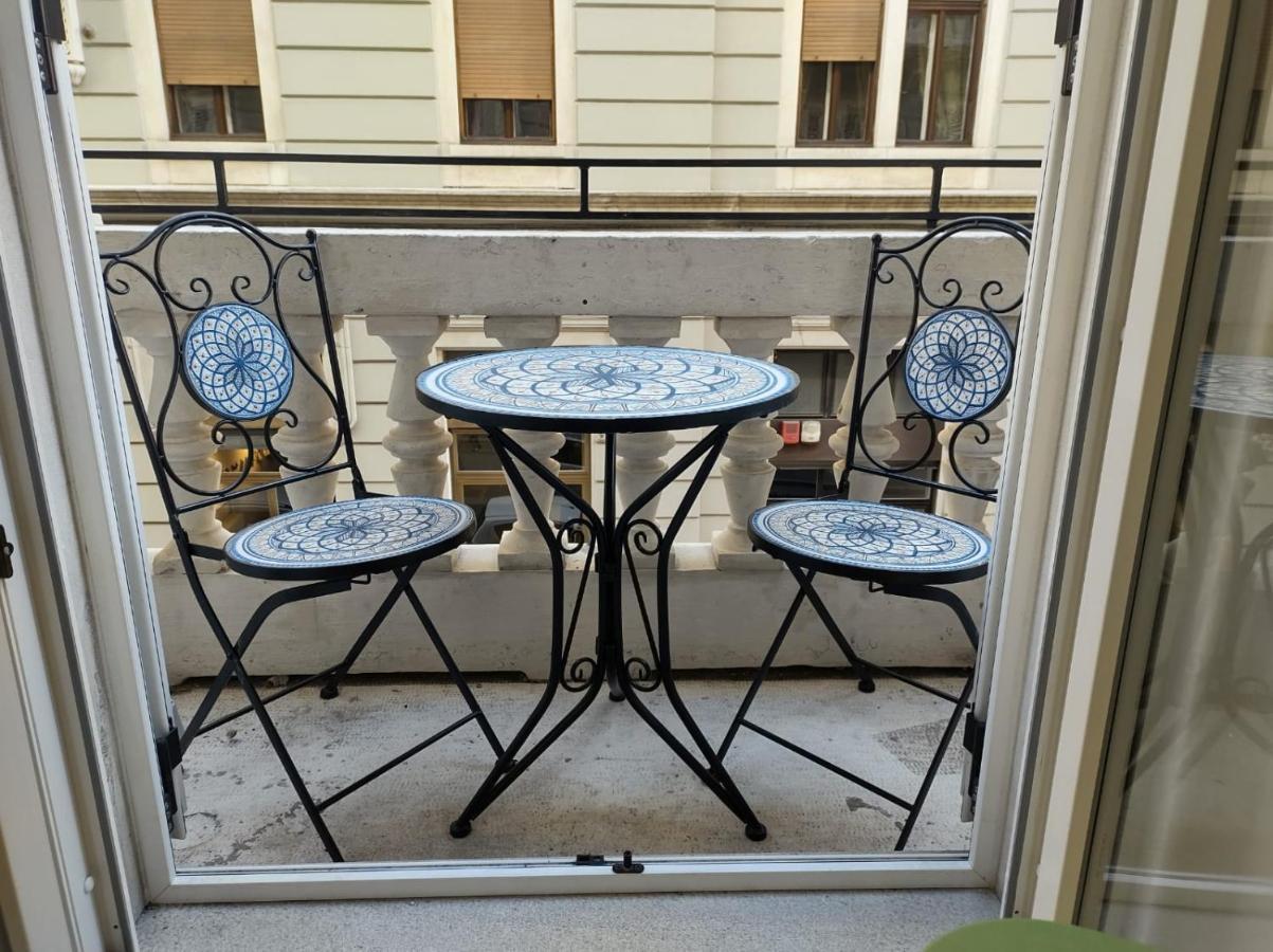 Boutique Apartments Cecilia Τεργέστη Εξωτερικό φωτογραφία
